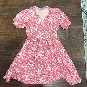 Springy Draper James dress!